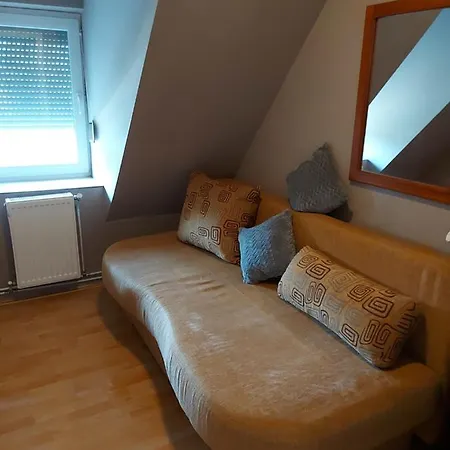 Corner Apartman 2 *