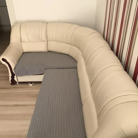 Corner Apartman 2